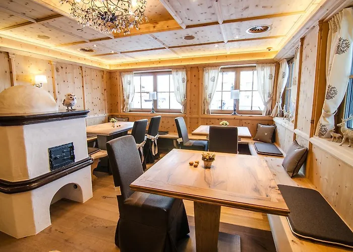 Victoria - Adults Only Hotel 4*